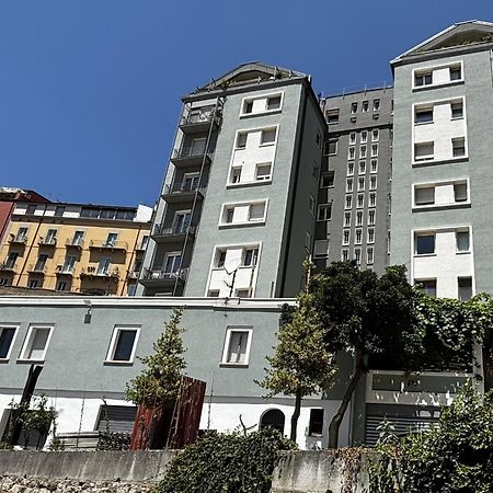 Room & Parking In Centro Citta Con Parcheggio Privato E Wifi โปเตนซา ภายนอก รูปภาพ