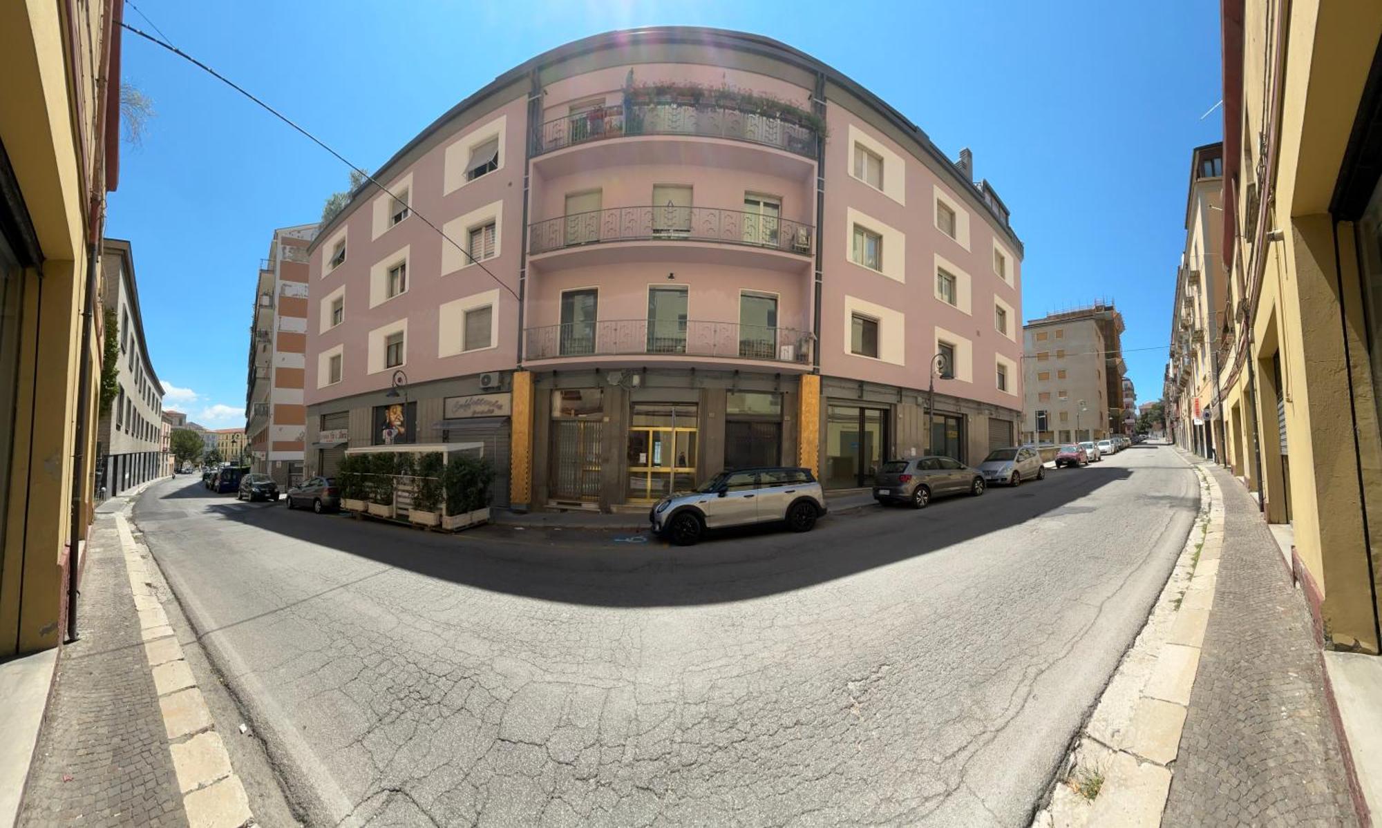 Room & Parking In Centro Citta Con Parcheggio Privato E Wifi โปเตนซา ภายนอก รูปภาพ